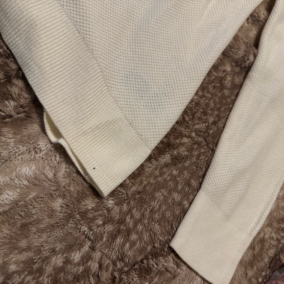 Gap  Cream Long Sleeve Sweater - Picture 3 of 3